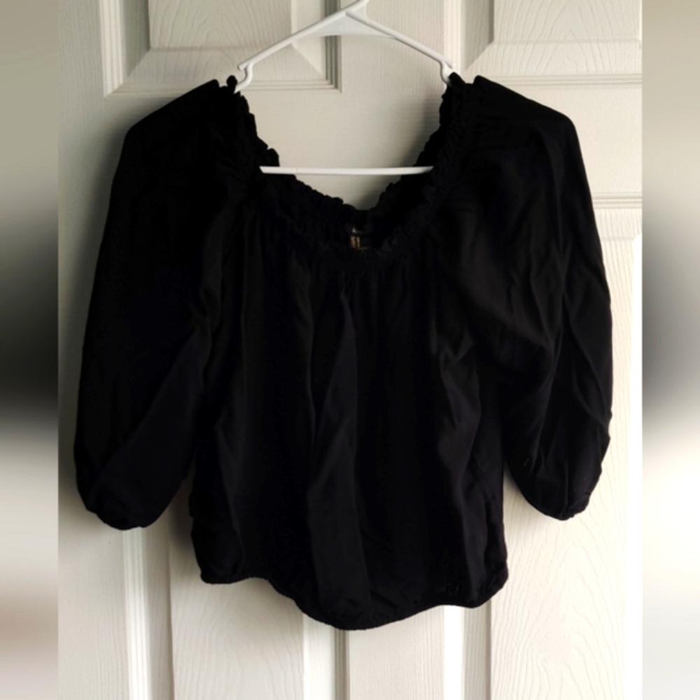 Black Puff Sleeve Blouse Women's Size Medium Forever 21